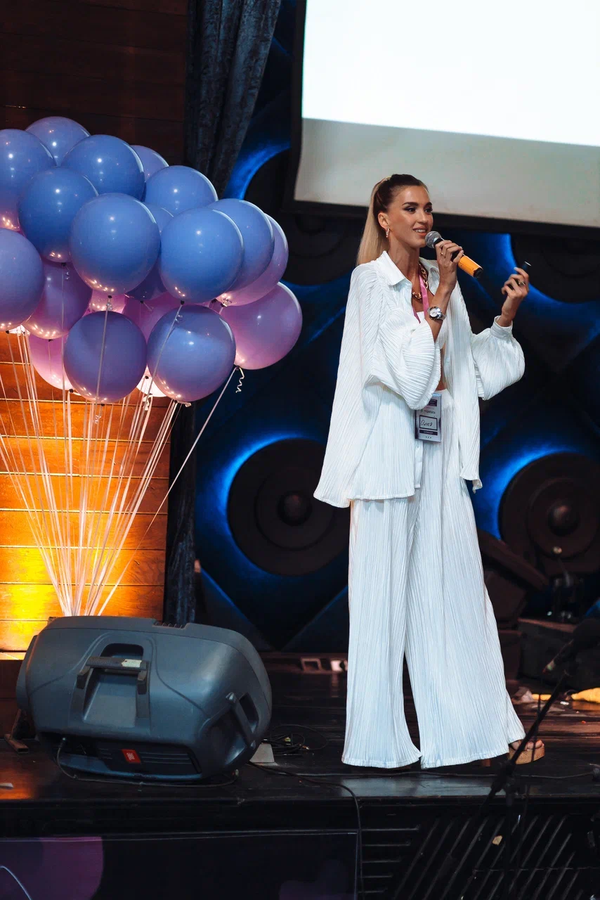 Olesia Panchenko, Founder of DREAMVIBE Management